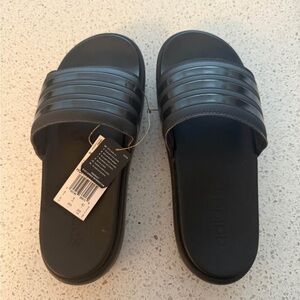 Adilette women’s adidas platform Black Slide Sandals - brand new with tags!!